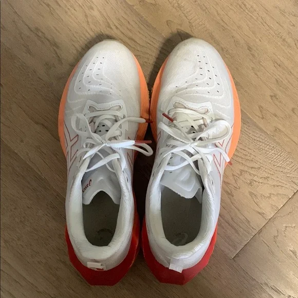 Asics Novablast 4 White Moonrock Size 10.5 - Picture 6 of 8